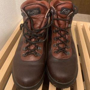 Vasque Sundowner boot M10